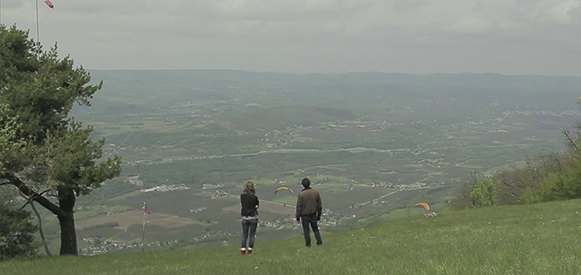 Sous les lignes prudence -parapente