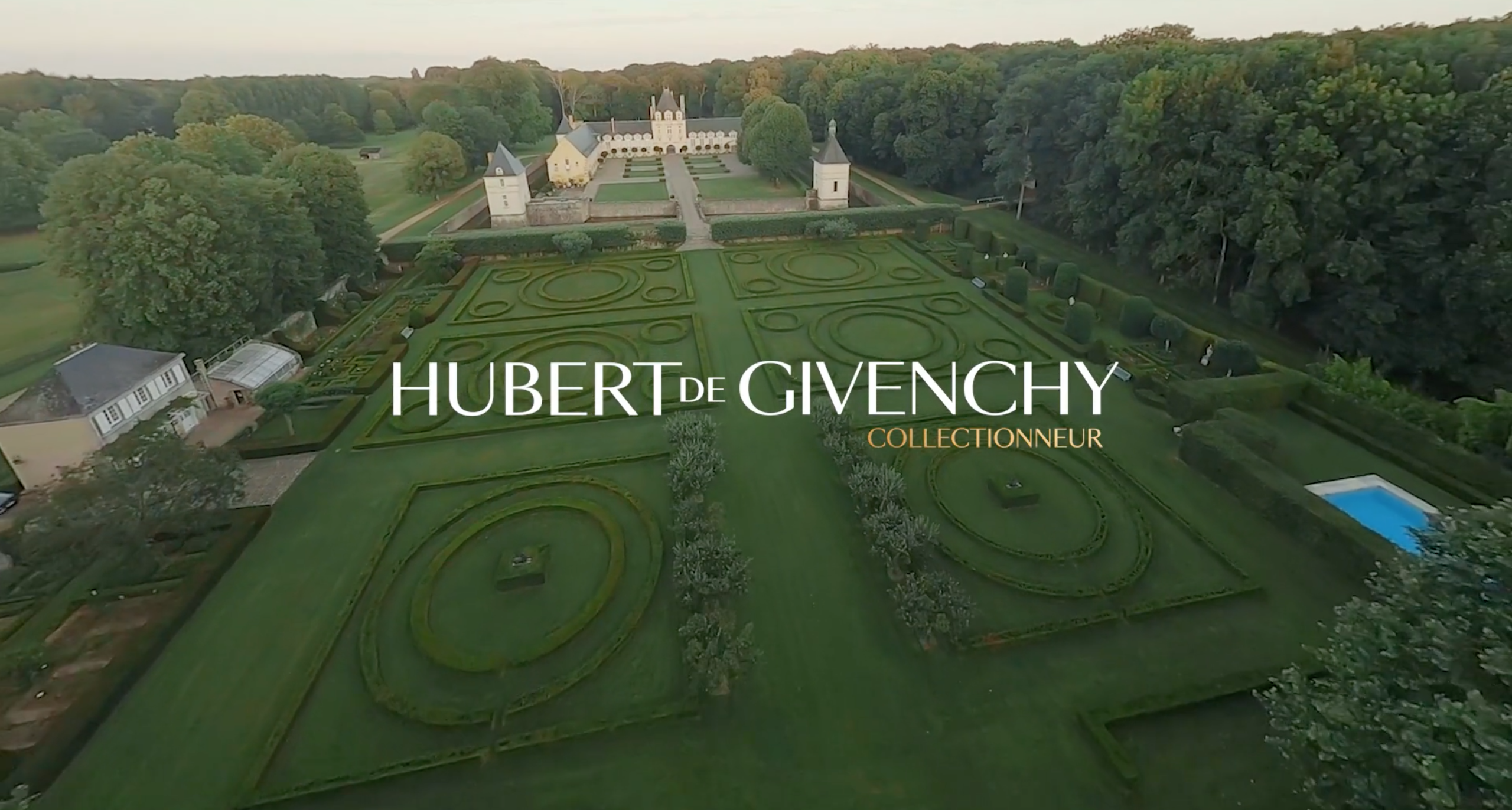 CHRISTIE'S - Hubert de Givenchy - Hôtel d'Orrouer - Grenelle - Tulipes & Cie